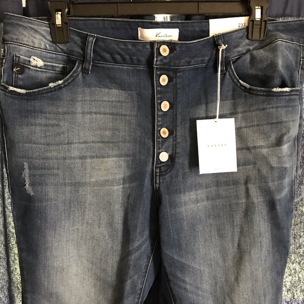 KanCan jeans never worn